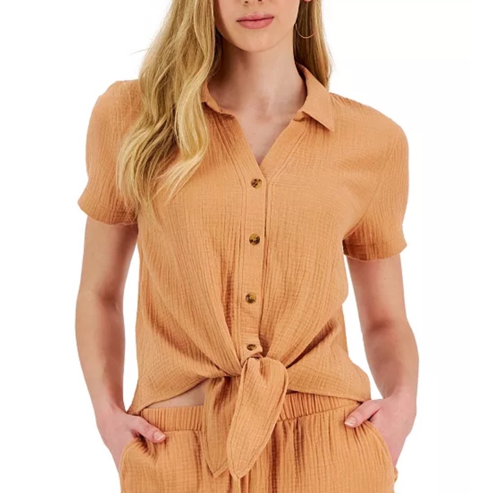 🚨⏰🌴 Juniors' Button-Down Tie-Hem Gauze Top